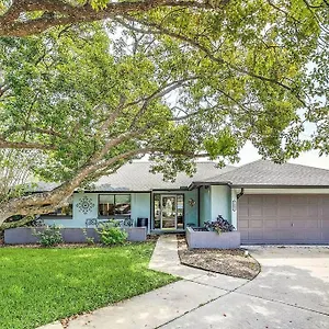  Holiday home Tranquil Oasis 4br Pool United States